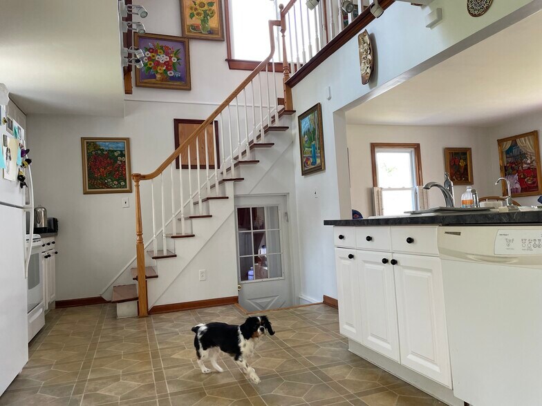 More Photos Of 2275 Duanesburg Rd, Duanesburg Veterinarian Kennel For Sale