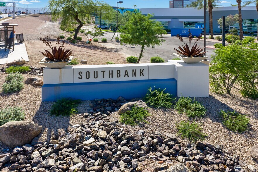 More Photos Of 3255 E Elwood St, Phoenix Light Distribution For Lease