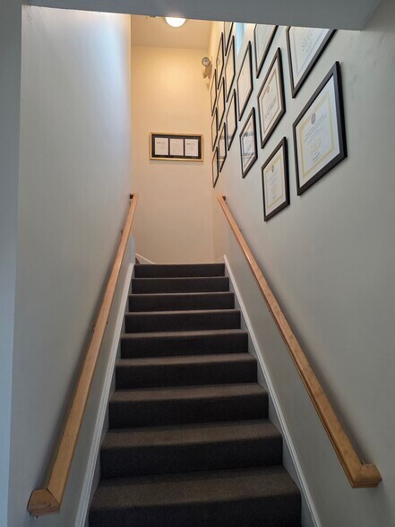 More Photos Of 20 A St, Framingham Office For Sale