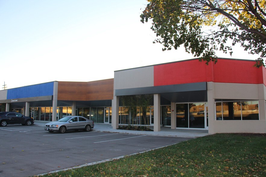 Primary Photo Of 8900-8940 Nieman Rd, Overland Park Flex For Lease