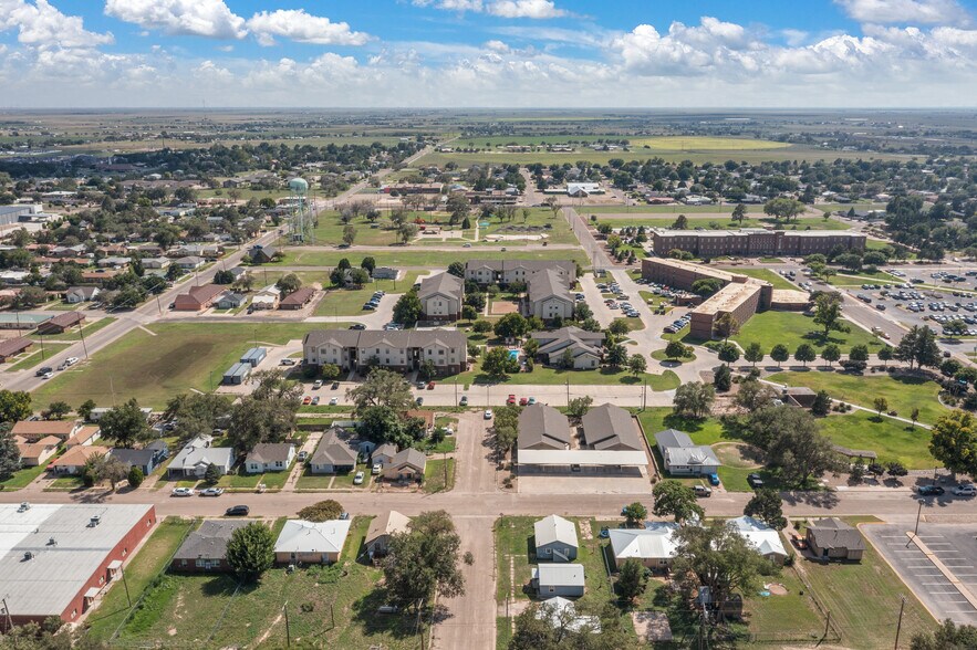 More Photos Of 1500 S Avenue K, Portales Multifamily For Sale