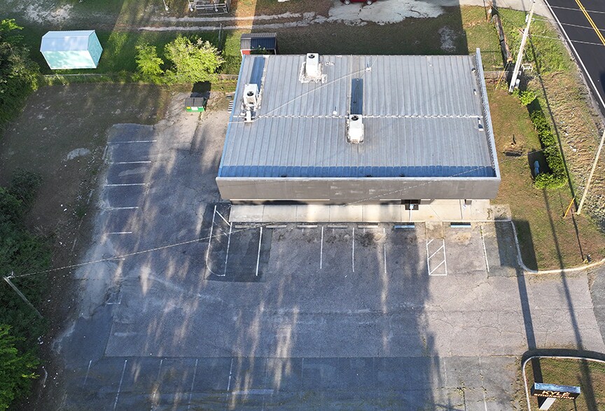 More Photos Of 2811 Highway 71, Marianna Freestanding For Lease