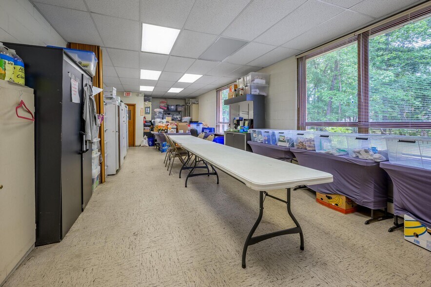 More Photos Of 240 Creek Rd, Mount Laurel Religious Facility For Sale