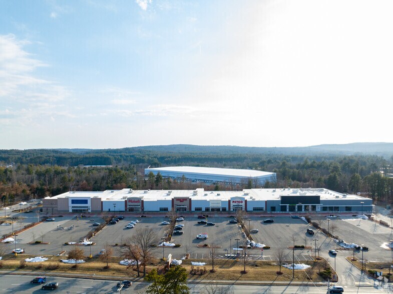 More Photos Of 123 Route 101A, Amherst Unknown For Lease