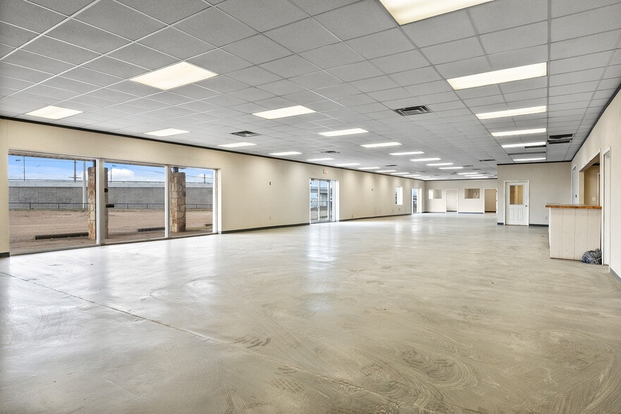 More Photos Of 3509 N 3rd St, Temple Warehouse For Sale