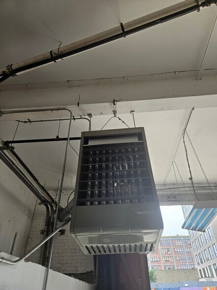 More Photos Of 987 Pacific St, Brooklyn Industrial For Sale