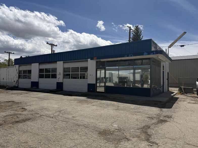 More Photos Of 800 E Aultman St, Ely Auto Repair For Sale