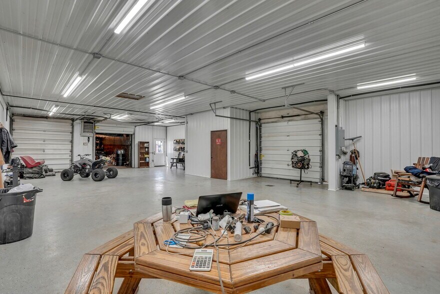 More Photos Of 6851 W Gerwoude Dr, Mc Bain Warehouse For Sale