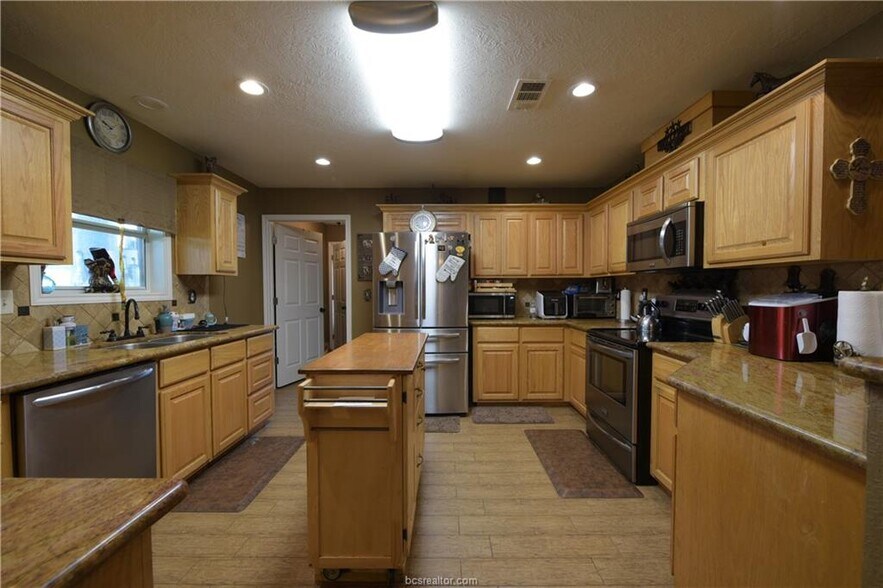 More Photos Of 7523 State Highway 21 W, Caldwell Land For Sale