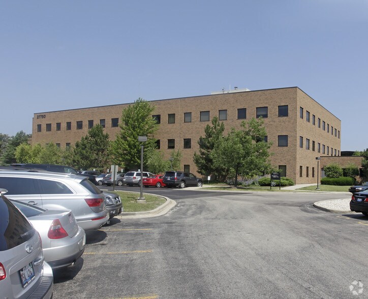 More Photos Of 27750 W Highway 22, Barrington Medical For Lease