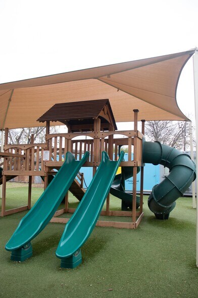 More Photos Of 2769 Nacogdoches Rd, San Antonio Daycare Center For Sale