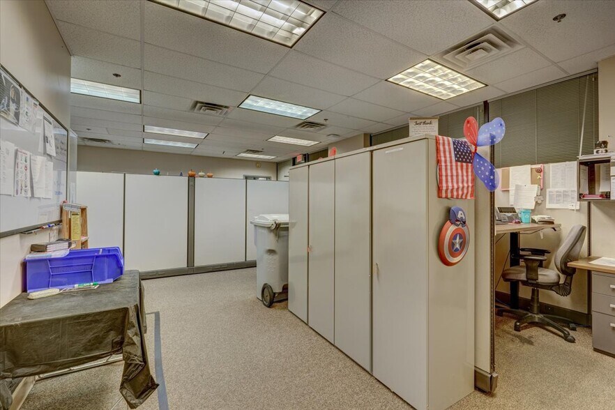 More Photos Of 2035 Mesquite Ave, Lake Havasu City Medical For Sale