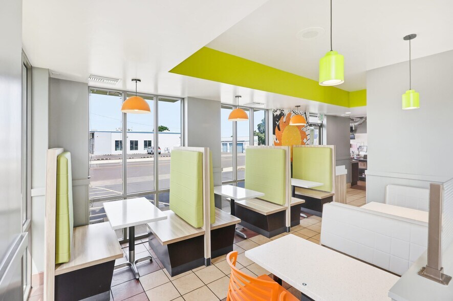 More Photos Of 1815 E Isaacs Ave, Walla Walla Fast Food For Sale