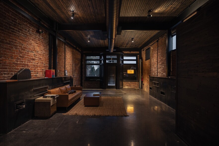 More Photos Of 1314 Jo Johnston Ave, Nashville Freestanding For Sale