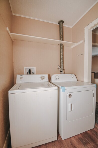More Photos Of 1503 E Virginia Ave, Victoria Apartments For Sale