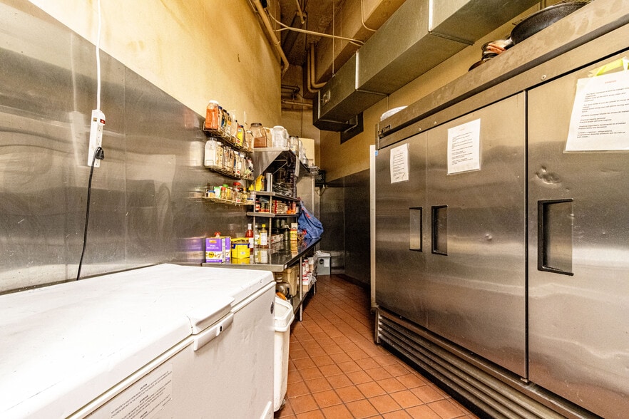 More Photos Of 1865 Post St, San Francisco General Retail For Sale