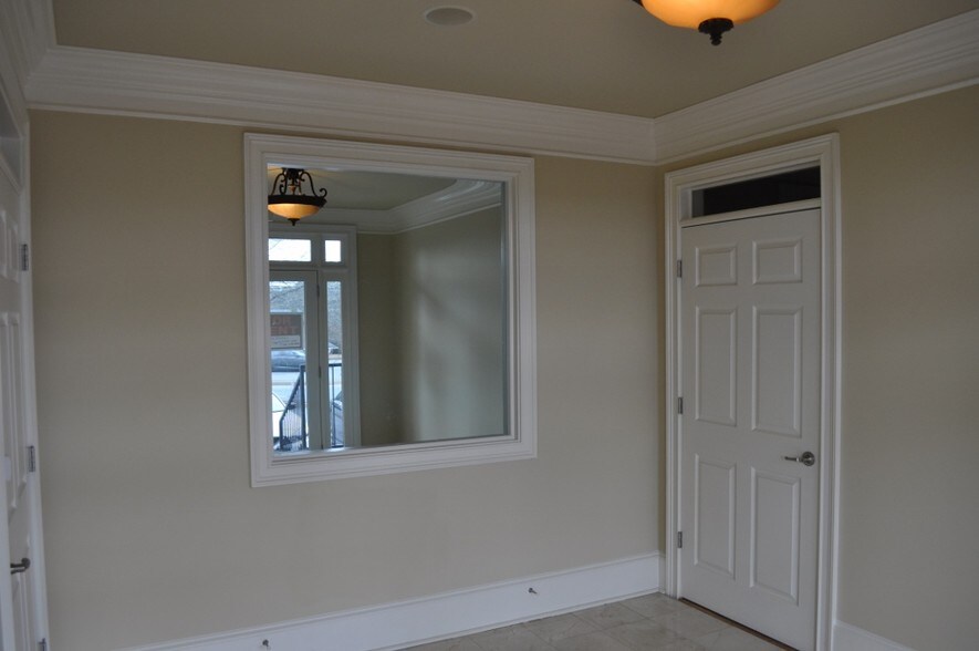 More Photos Of 4330 S Lee St, Buford Medical For Lease