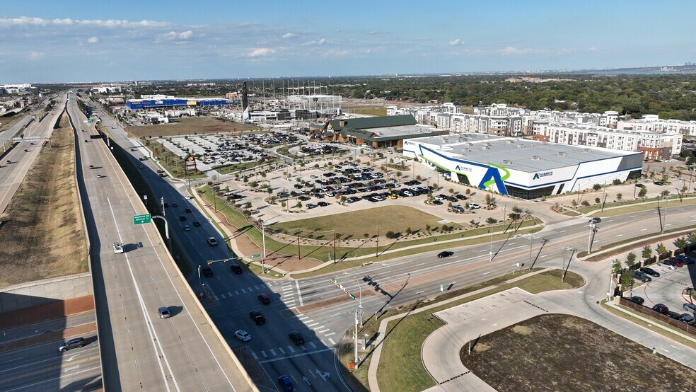 More Photos Of NWQ Forum and Hwy 161 dr, Grand Prairie Land For Lease