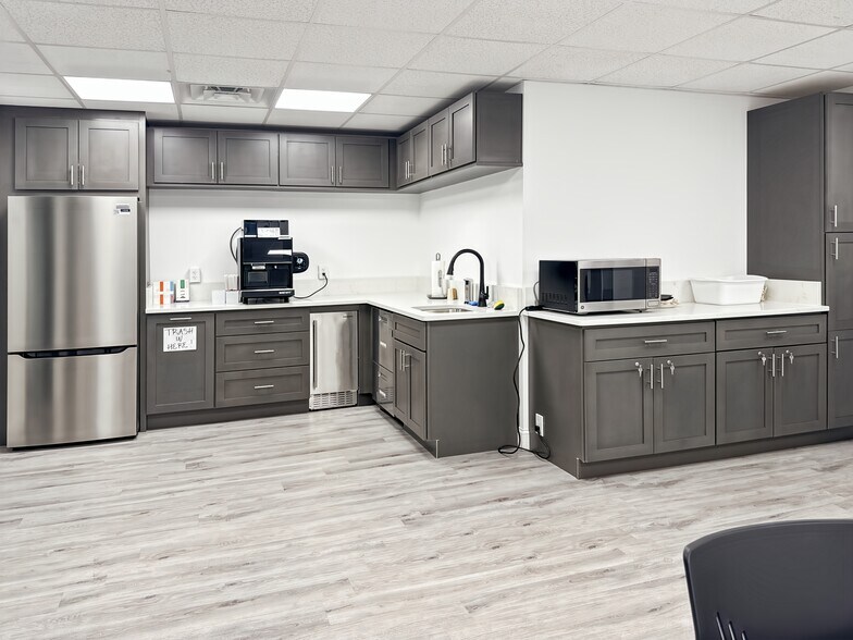 More Photos Of 101 E Tennessee Ave, Oak Ridge Coworking Space