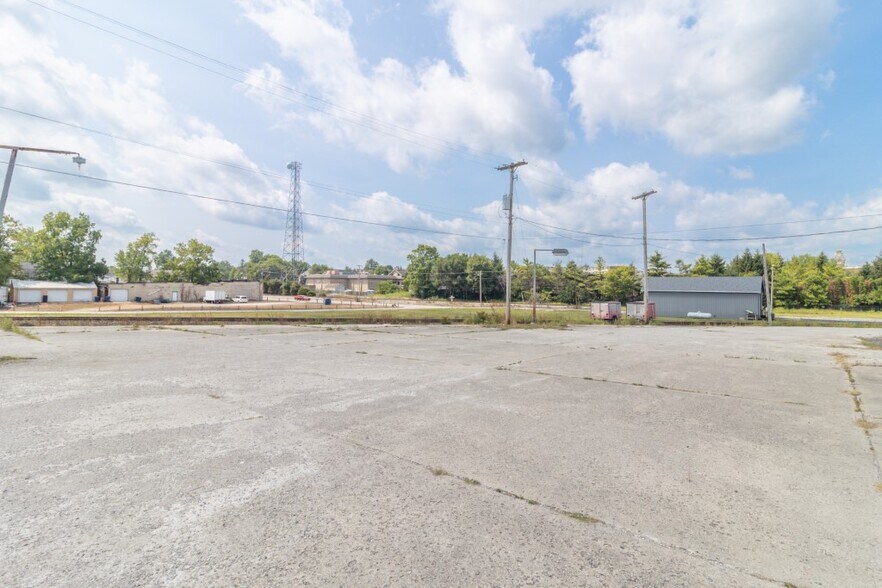 More Photos Of 1553 Broad St, New Castle Land For Lease