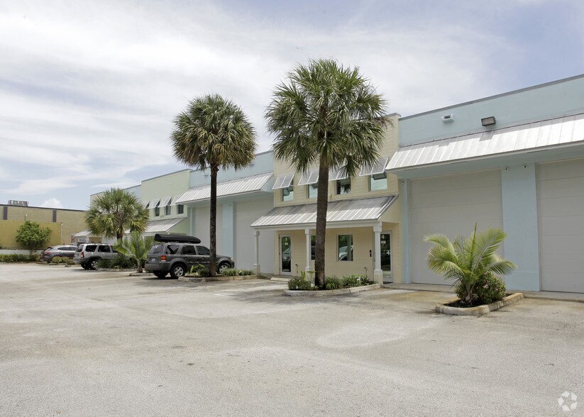More Photos Of 1200 NE 7th Ave, Fort Lauderdale Warehouse For Lease