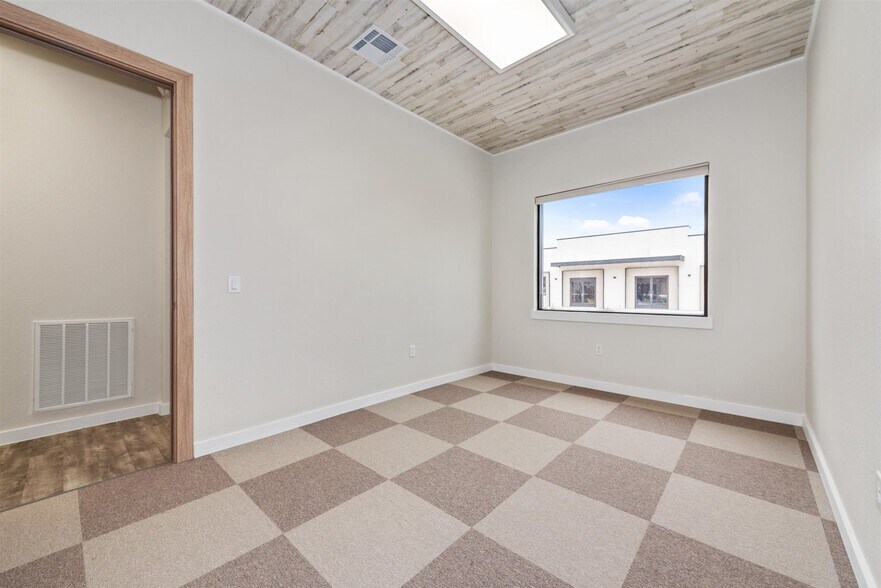 More Photos Of 4714 FM 1488 Rd, The Woodlands Office For Sale