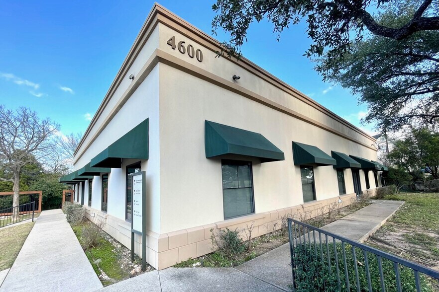 More Photos Of 4600 Spicewood Springs Rd, Austin Office For Sale