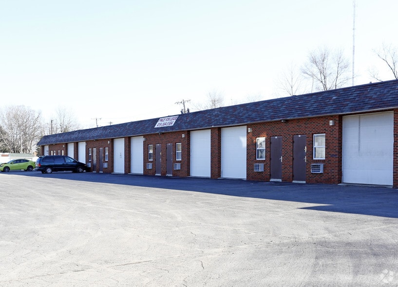 More Photos Of 420-428 Burbank Dr, Toledo Light Manufacturing For Sale