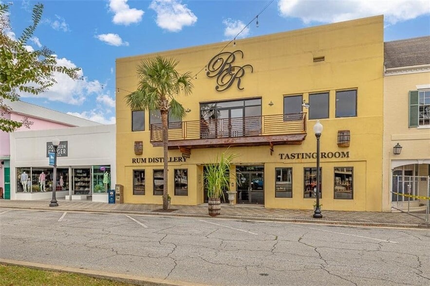 More Photos Of 1404-1406 Newcastle St, Brunswick General Retail For Sale