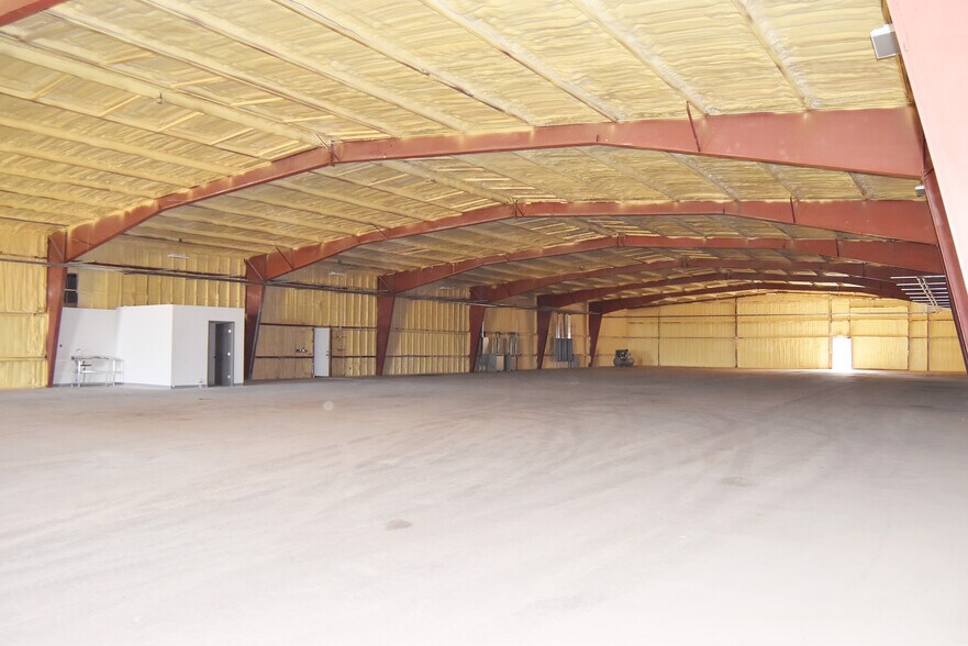 More Photos Of 1104 Constitution Dr, Trinidad Manufacturing For Sale