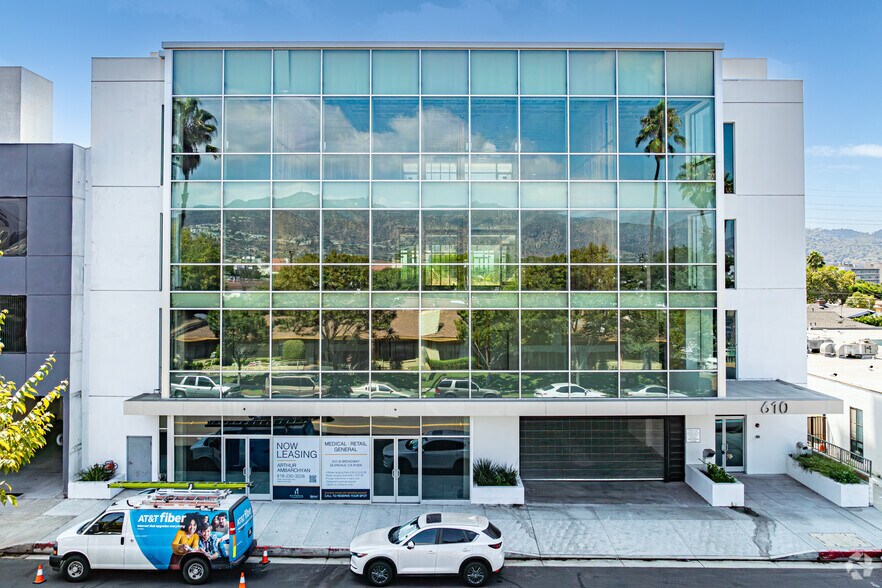 More Photos Of 610 W Broadway, Glendale Medical For Sale