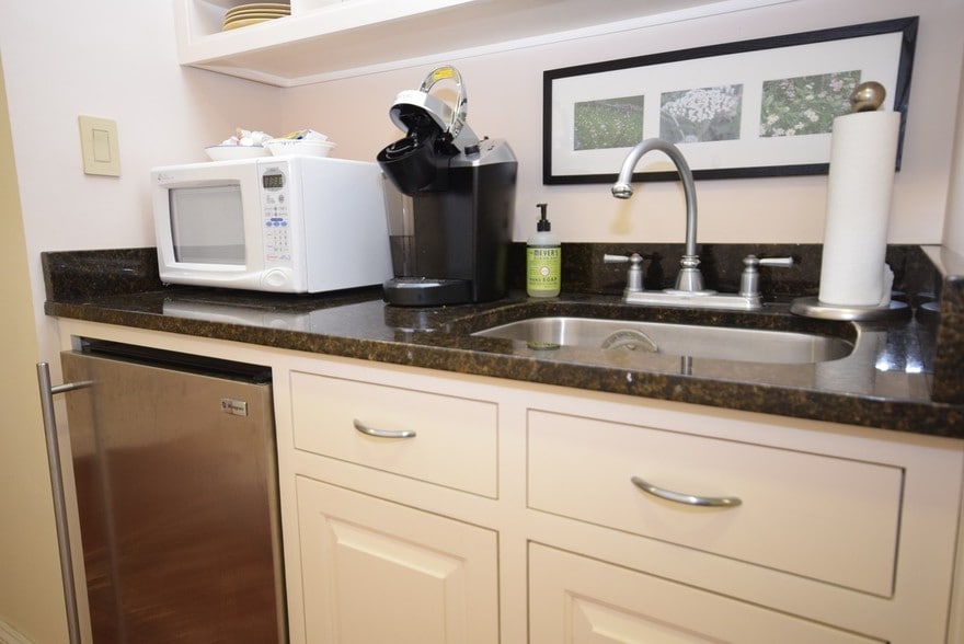 More Photos Of 252 N Washington St, Falls Church Office For Lease