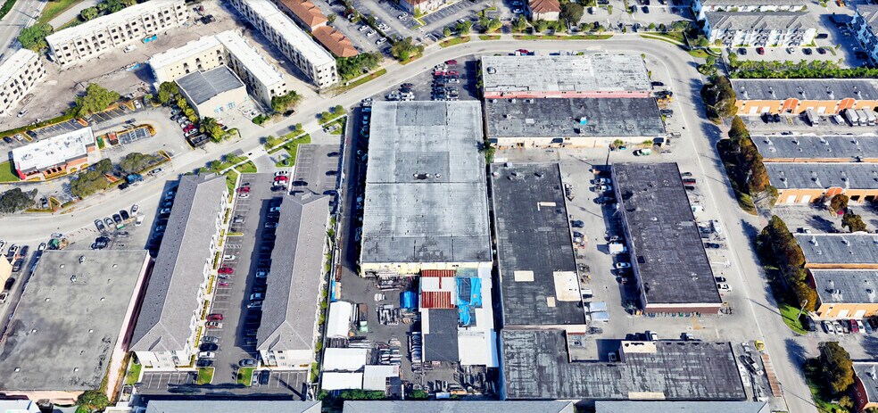 More Photos Of 290 W 78th Rd, Hialeah Warehouse For Sale