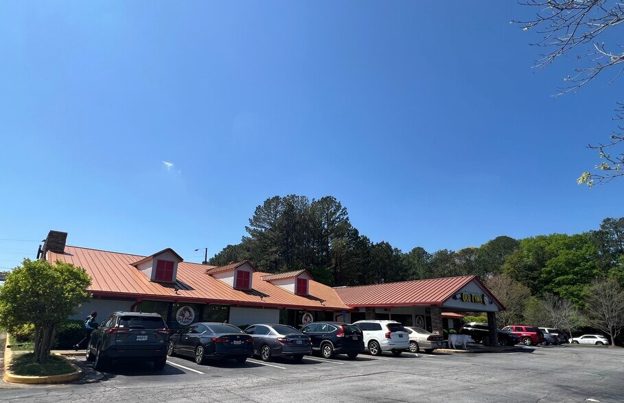 More Photos Of 8465 Tara Blvd, Jonesboro Restaurant For Sale