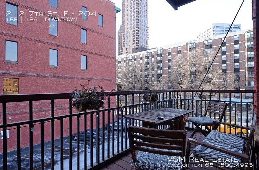 More Photos Of 212 7th St E, Saint Paul Apartments For Sale