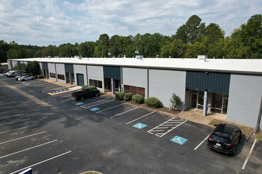 More Photos Of 3200 S Shackleford Rd, Little Rock Flex For Sale