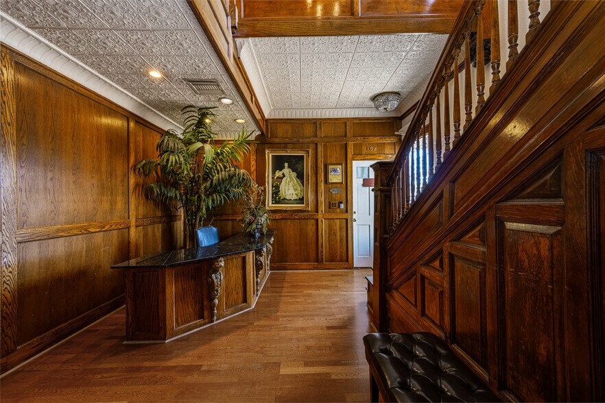 More Photos Of 307 E Chapman Ave, Orange Office For Sale