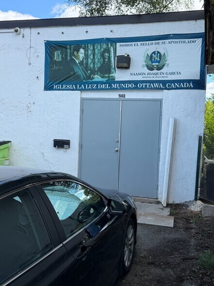 More Photos Of 94b Montréal rd, Ottawa Storefront For Lease