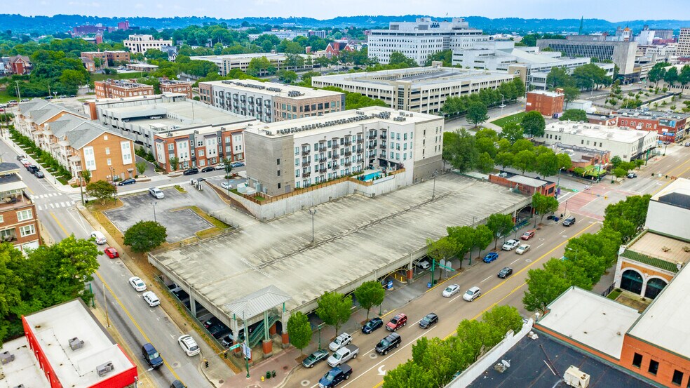 More Photos Of 355 Walnut St, Chattanooga Apartments For Lease