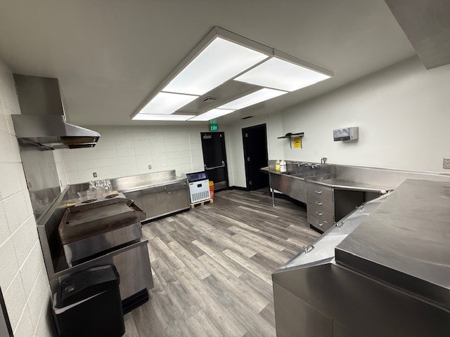 More Photos Of 2007 Yosemite Blvd, Modesto Office For Lease