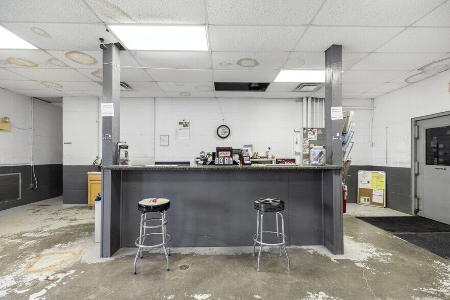 More Photos Of 4876 Highway 52, Stover Manufacturing For Sale