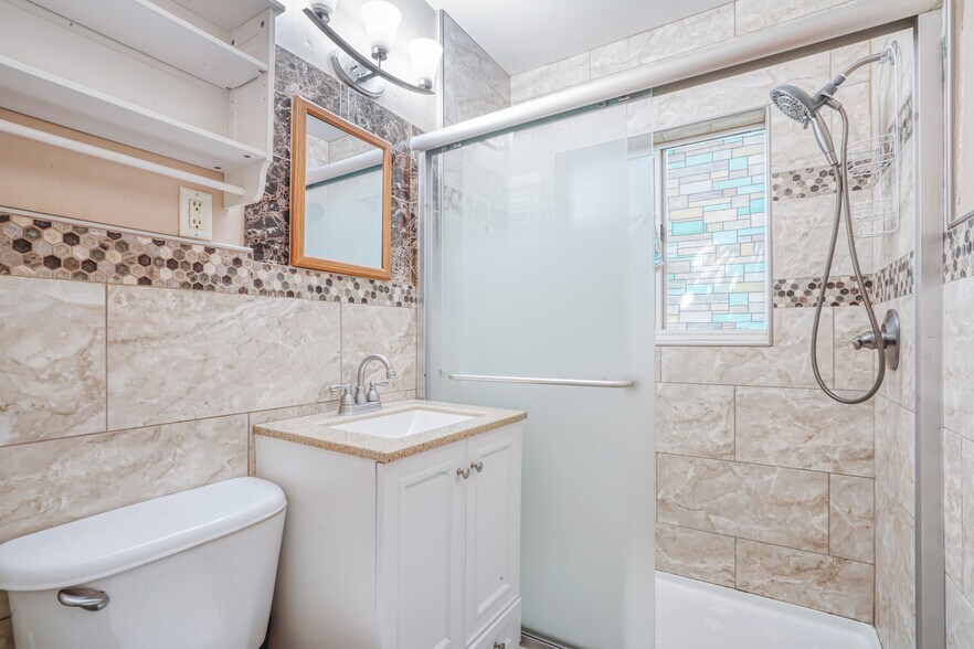More Photos Of 206 9th Ave NE, Saint Petersburg Apartments For Sale