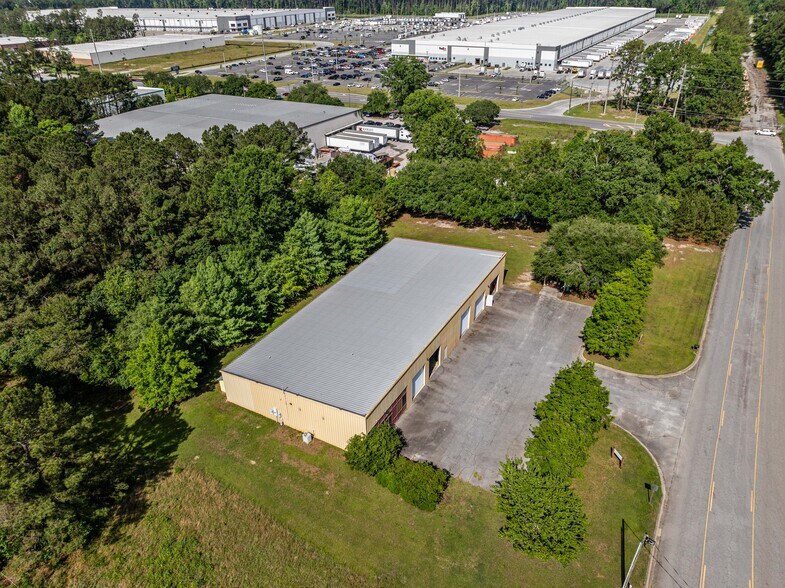 More Photos Of 205 Bourne Blvd, Savannah Warehouse For Sale