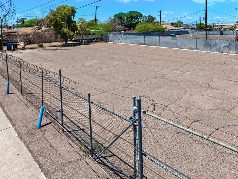 More Photos Of 3820 S Central Ave, Phoenix Warehouse For Sale