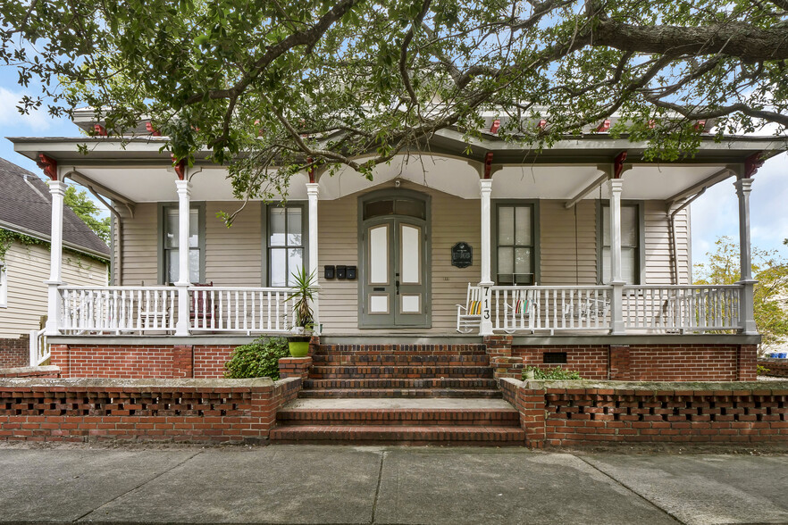 Primary Photo Of 713 Chestnut St, Wilmington Multifamily For Sale