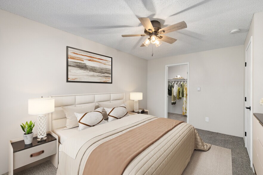 More Photos Of 100-112 5th Ave NW, Altoona Apartments For Sale