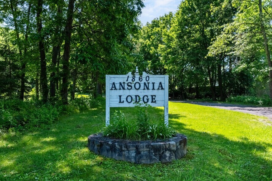 More Photos Of 1860 E Main St, Mohegan Lake Land For Sale