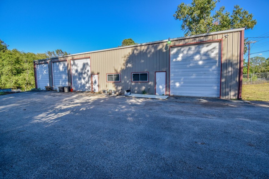 More Photos Of 511 N Northeast Loop 323, Tyler Office Residential For Lease