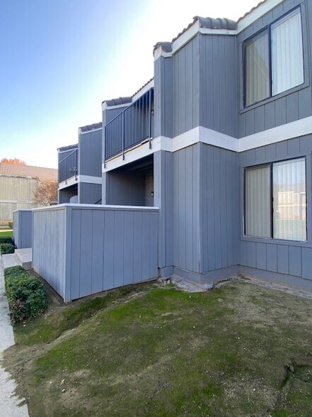 More Photos Of 7087 N Thorne Ave, Fresno Apartments For Sale