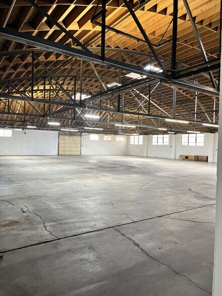 More Photos Of 471 Kalamath St, Denver Manufacturing For Lease